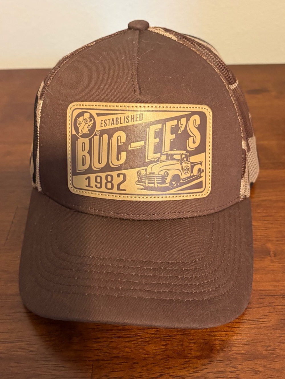 Buc-ee’s trucker hat